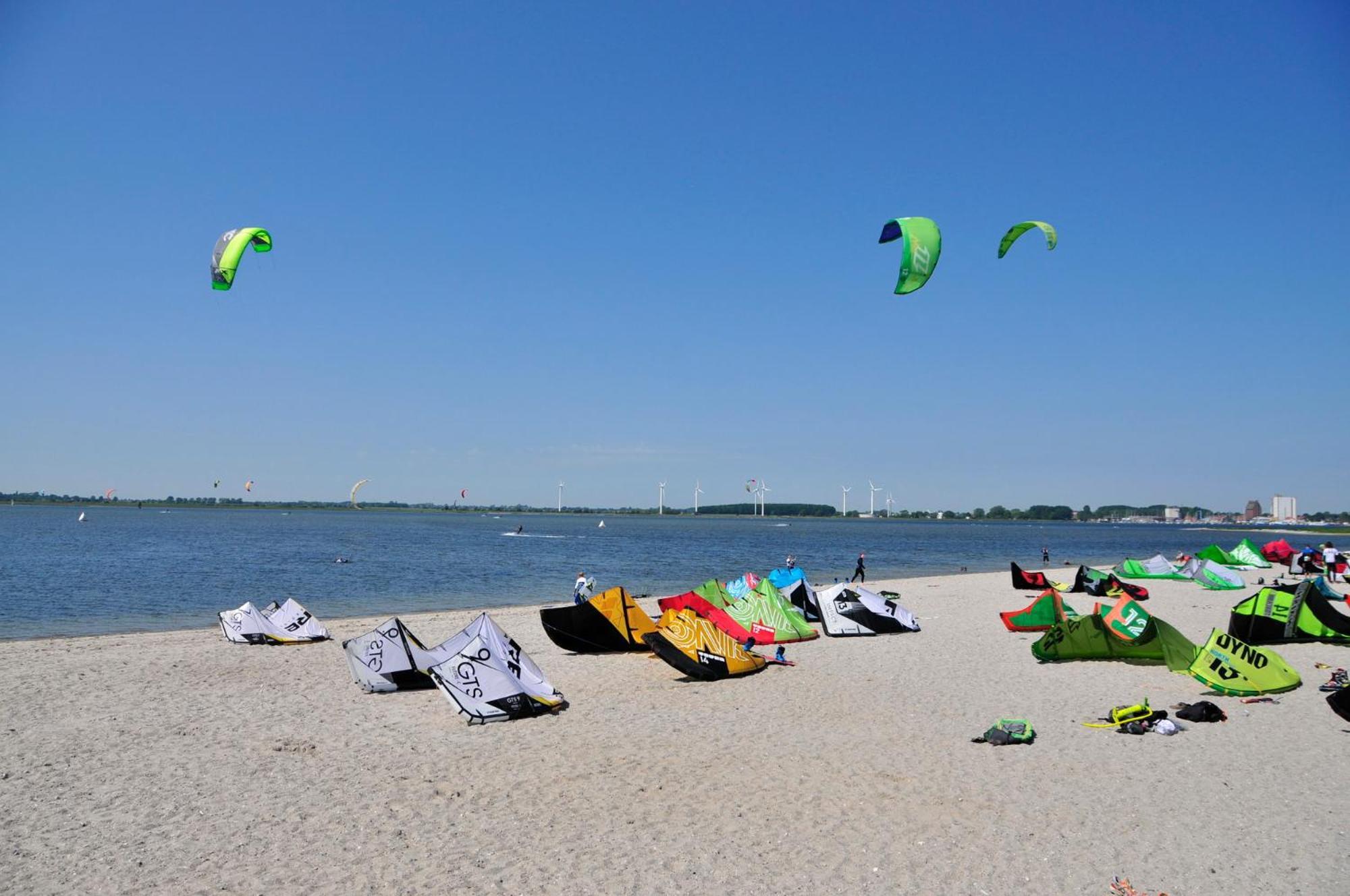 Golf 'N Wave Aktivresort Fehmarn Exterior foto